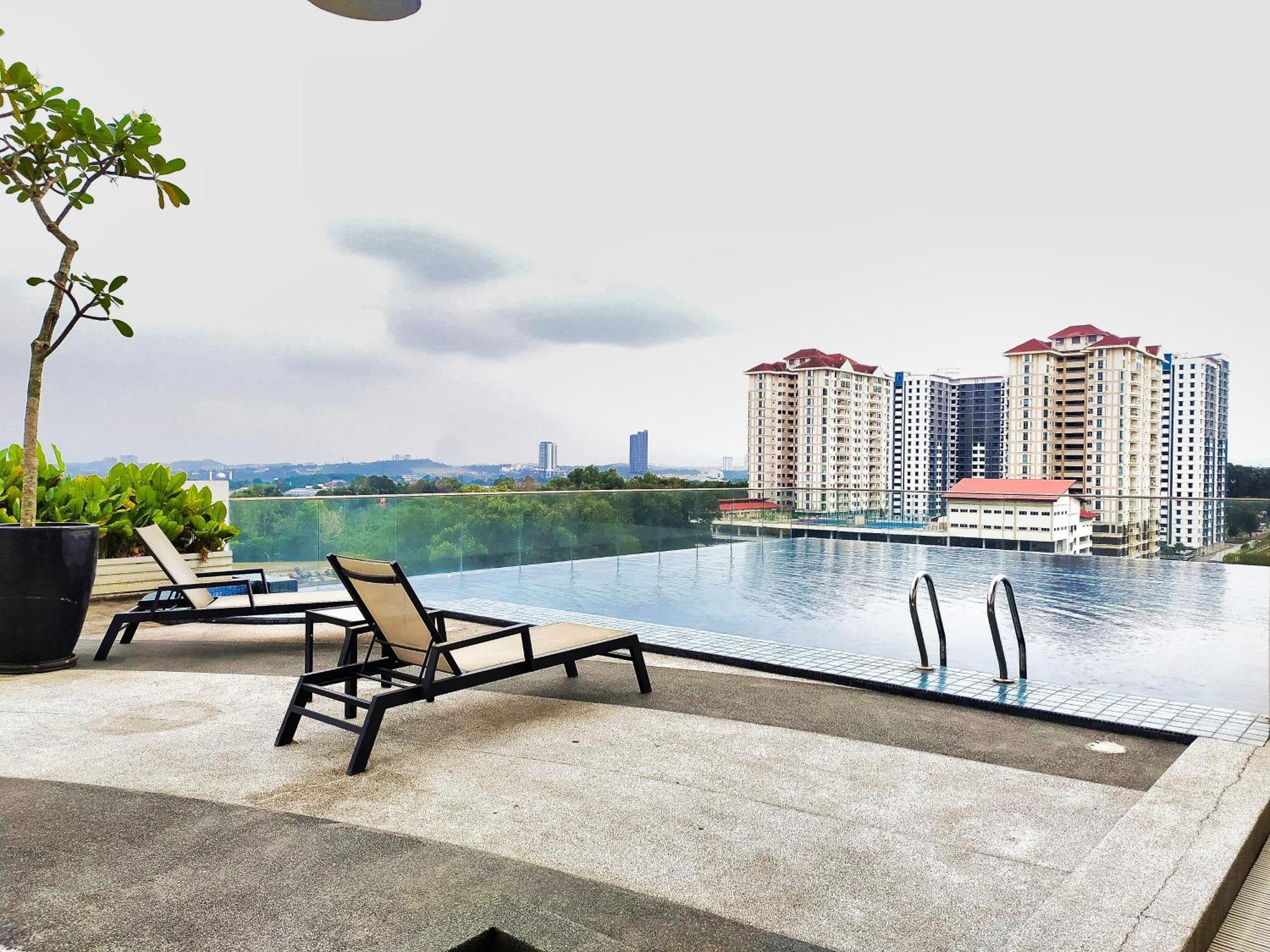 Azfa Suite13 At De Centrum Putrajaya-Bangi Kajang Eksteriør billede